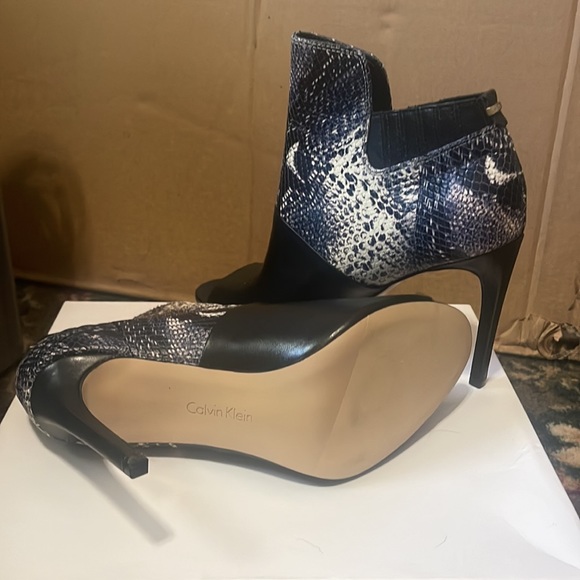 Calvin Klein Booties - Picture 4 of 6